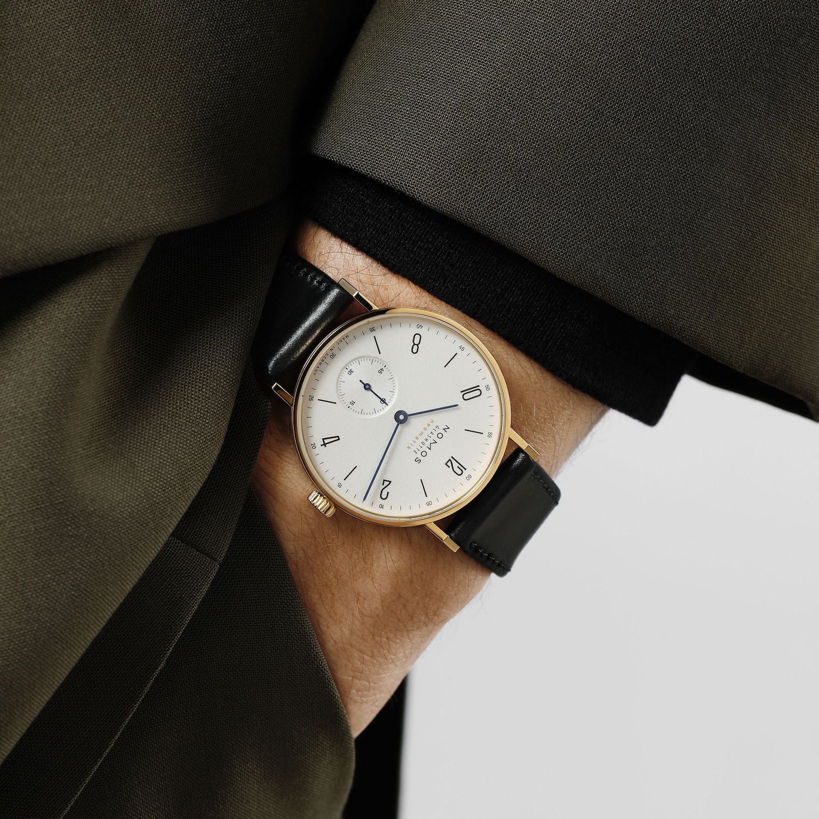 NOMOS - Tangente Gold Neomatik 35mm Ref: 161