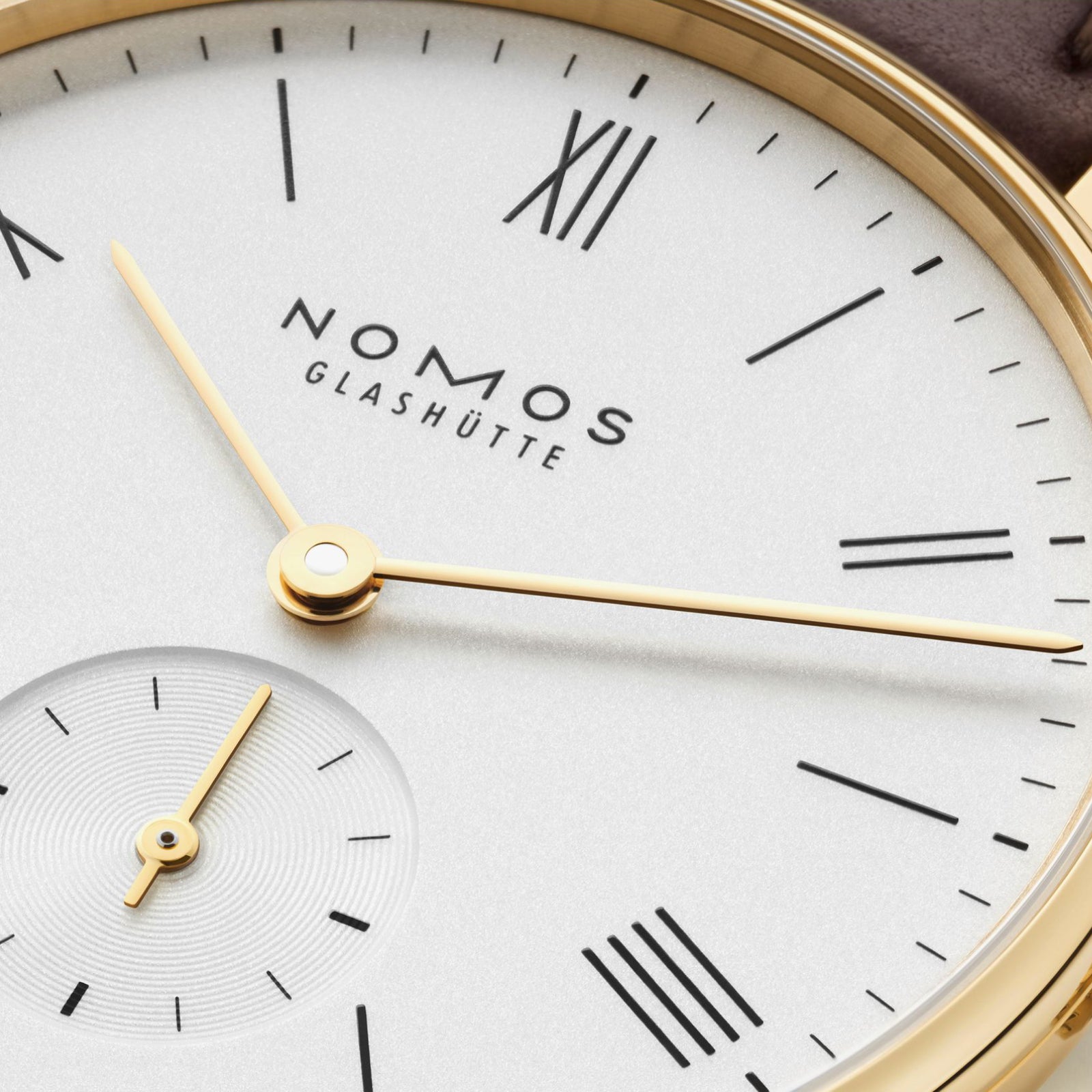 NOMOS - Ludwig Gold 33mm Ref: 210