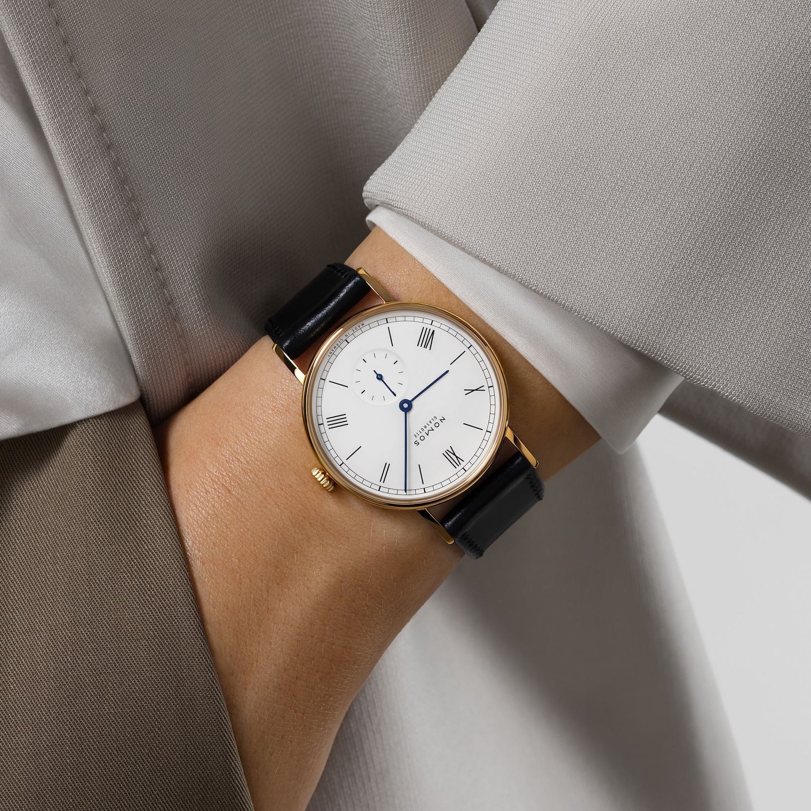 NOMOS - Ludwig Gold enamel white 35mm Ref: 215