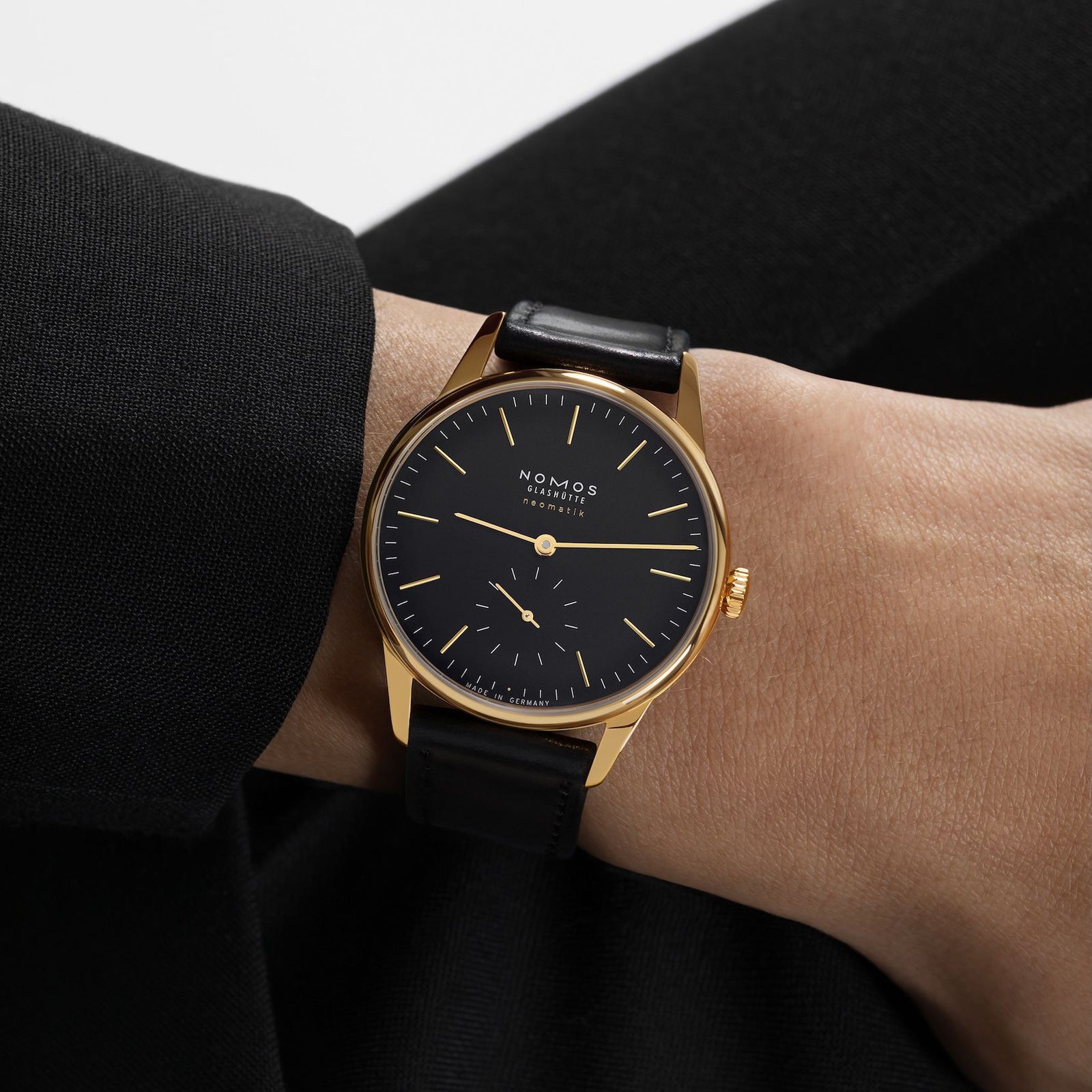 NOMOS - Orion Gold Neomatik Black 36mm Ref: 350