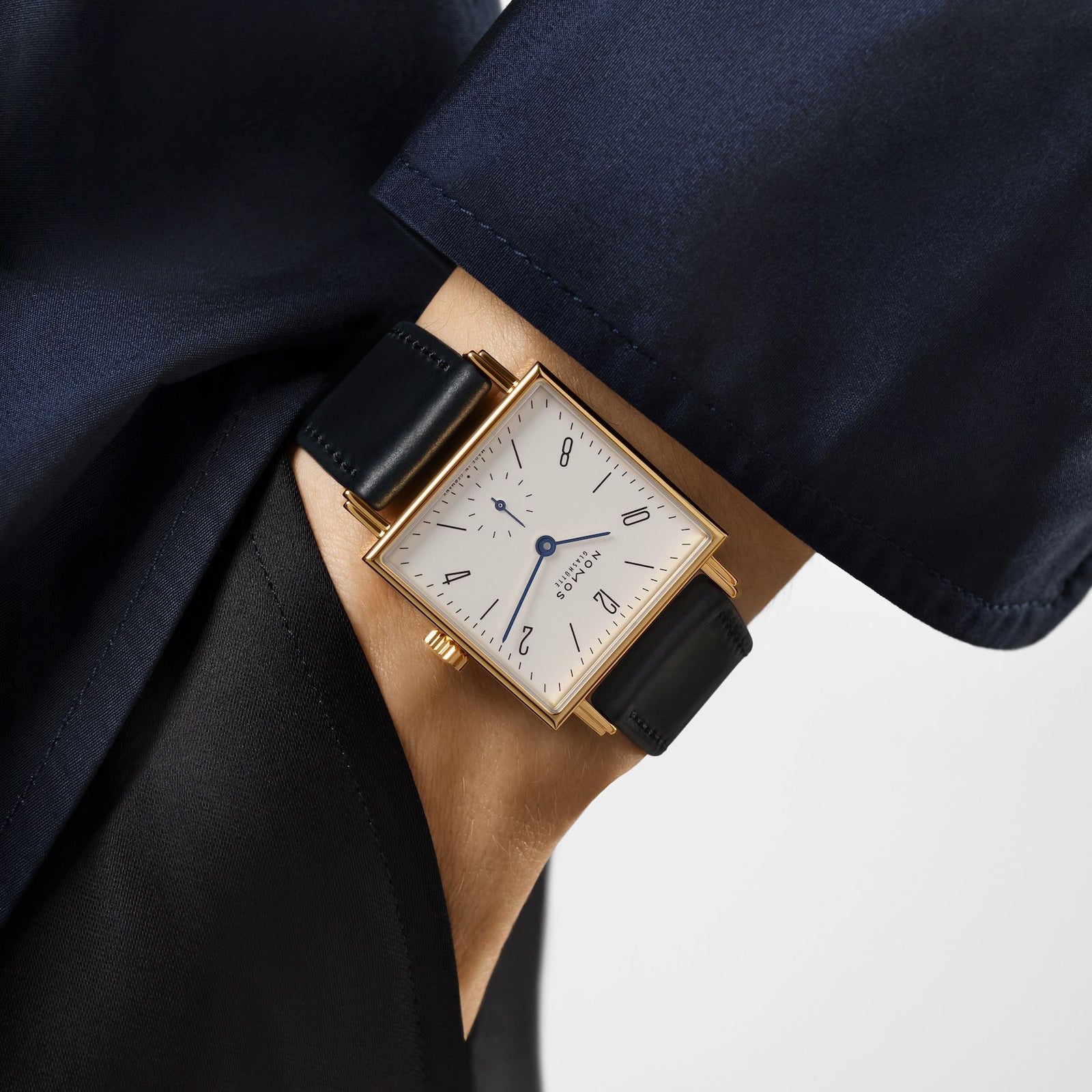 NOMOS - Tetra Gold 27 Ref: 418