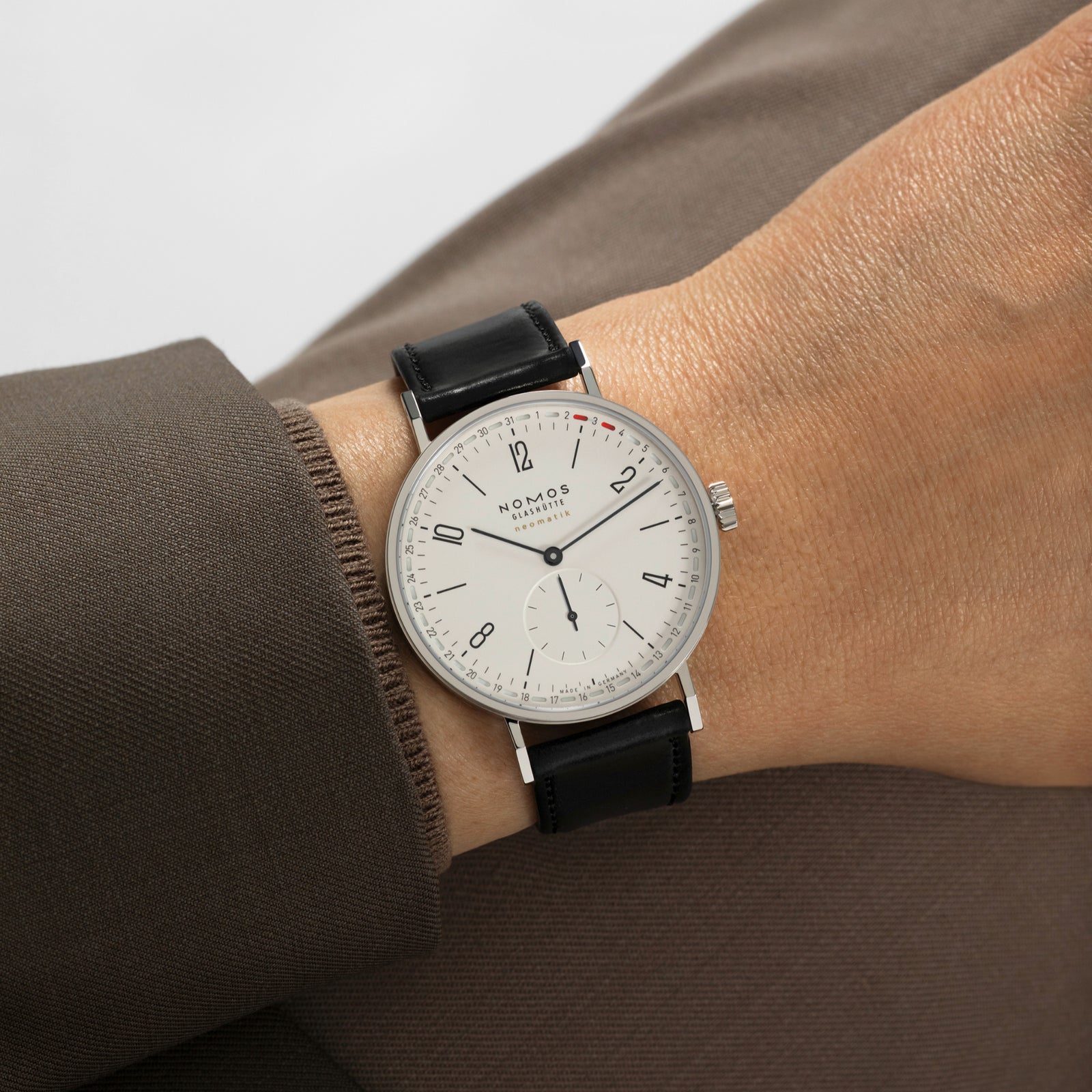 NOMOS - Tangente Neomatik Update 38 Ref: 147