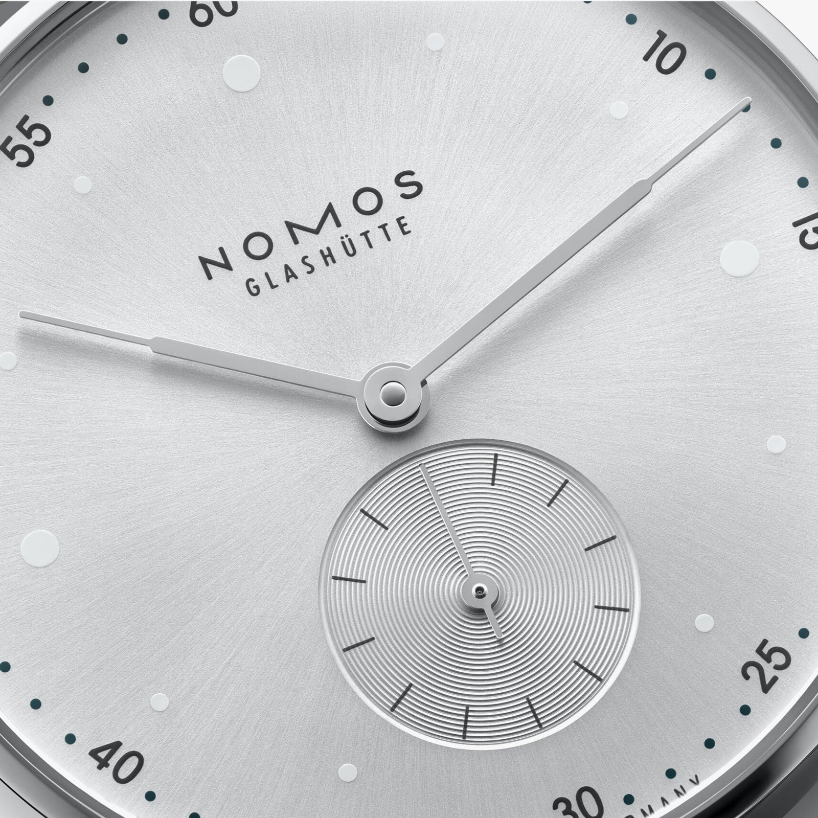 NOMOS - Metro 33 All Silver REF: 1122