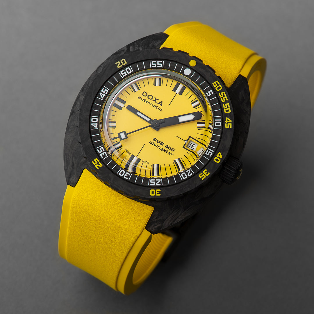 Doxa 300 Carbon - Divingstar (Yellow)