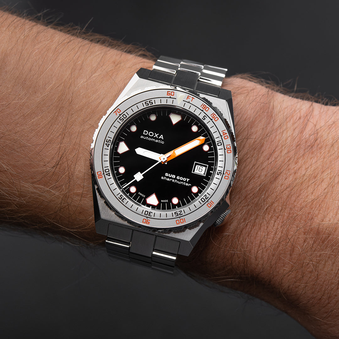 Doxa 600 T - Sharkhunter (Black)