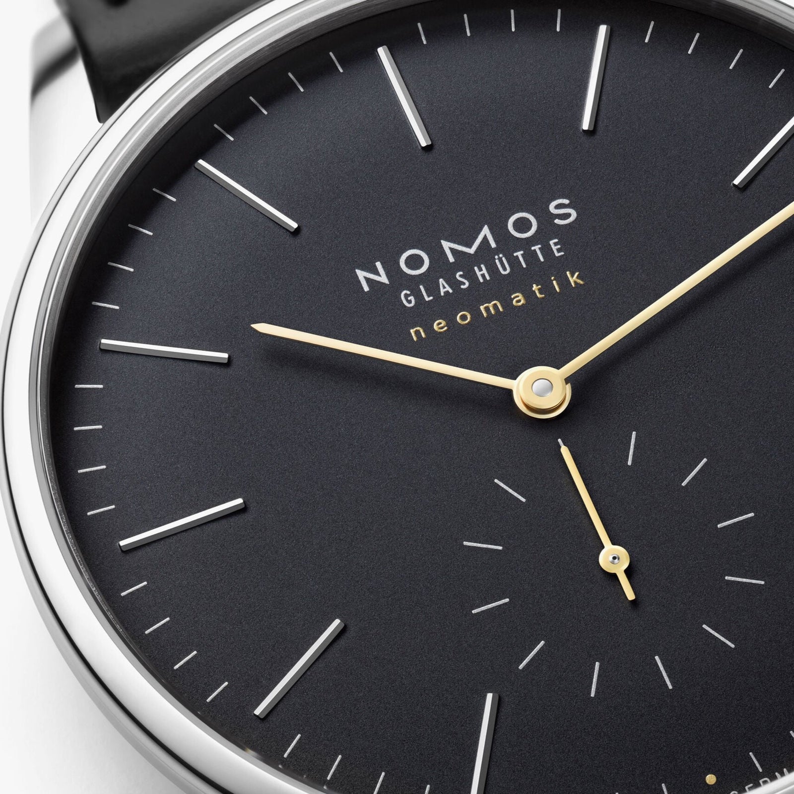 NOMOS - Orion Neomatik Date New Black 41mm Ref: 366