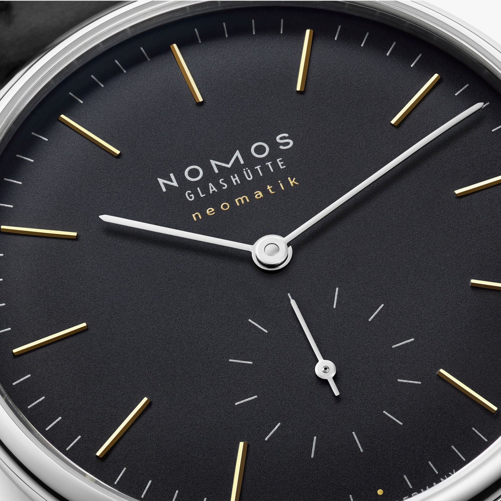 NOMOS - Orion Neomatik New Black 36mm Ref 396