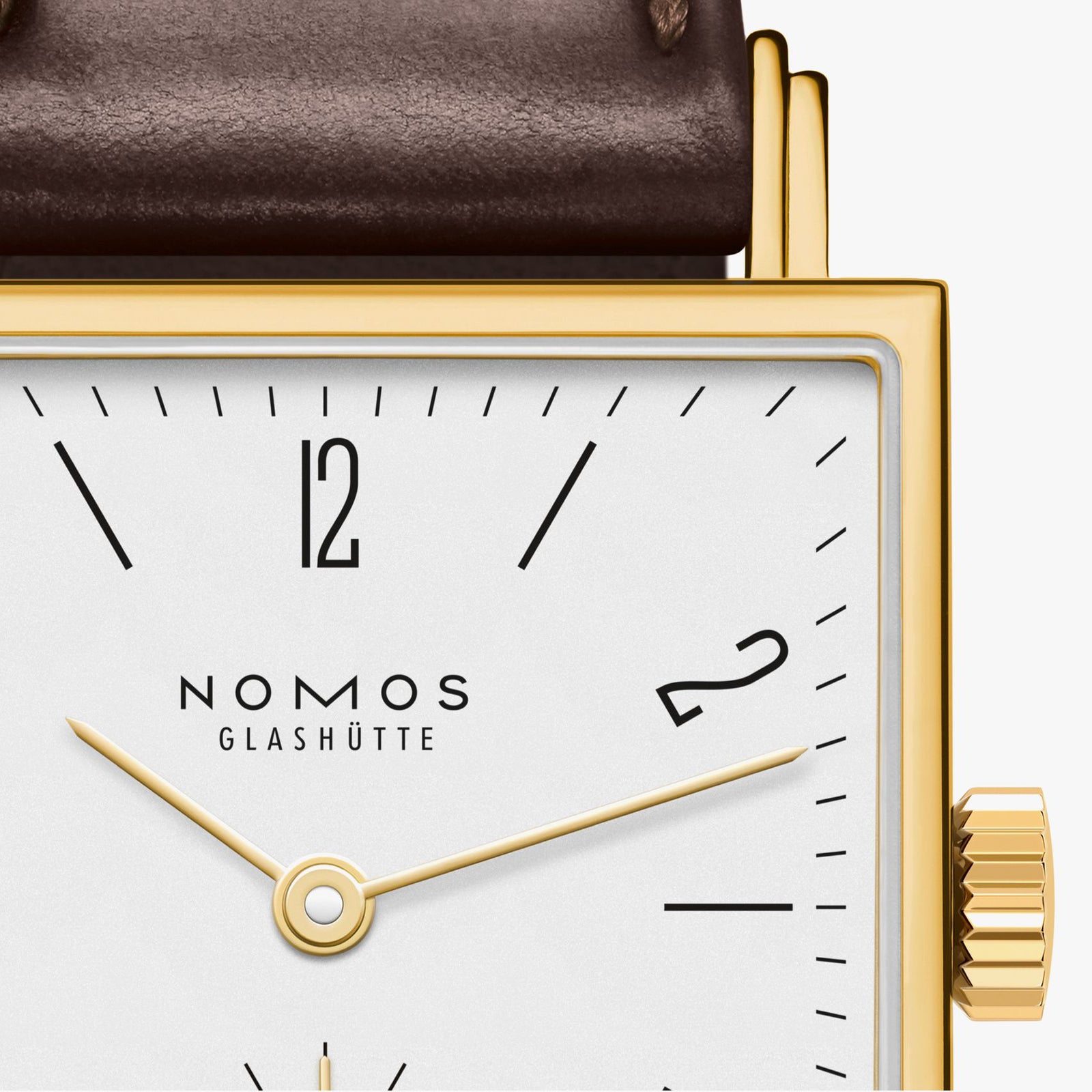 NOMOS - Tetra Gold 27 Doré Ref: 419
