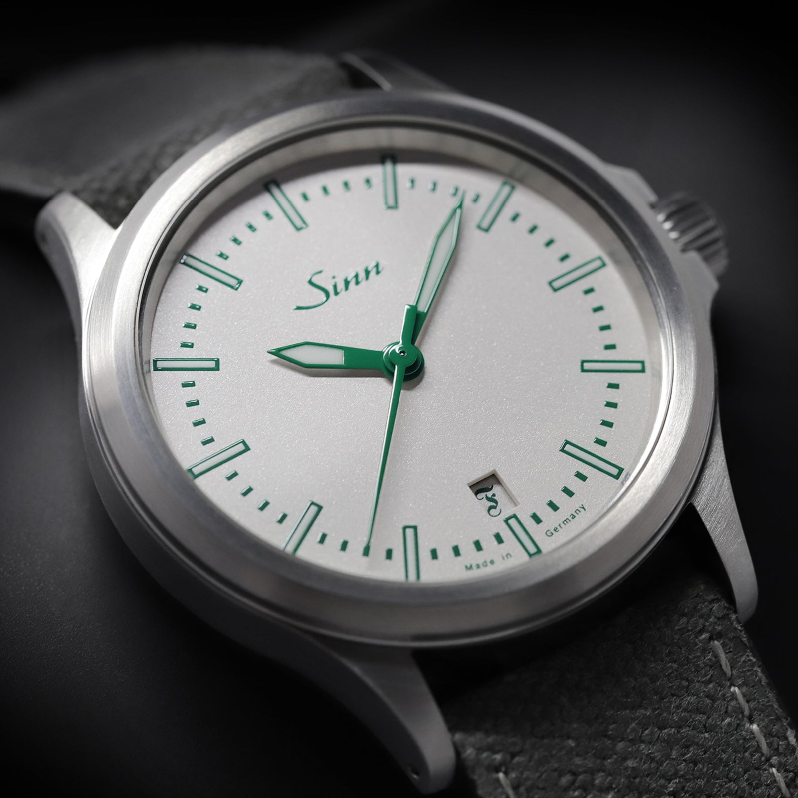 Sinn - 556 I F.A.Z. II G (2026 Novelty)