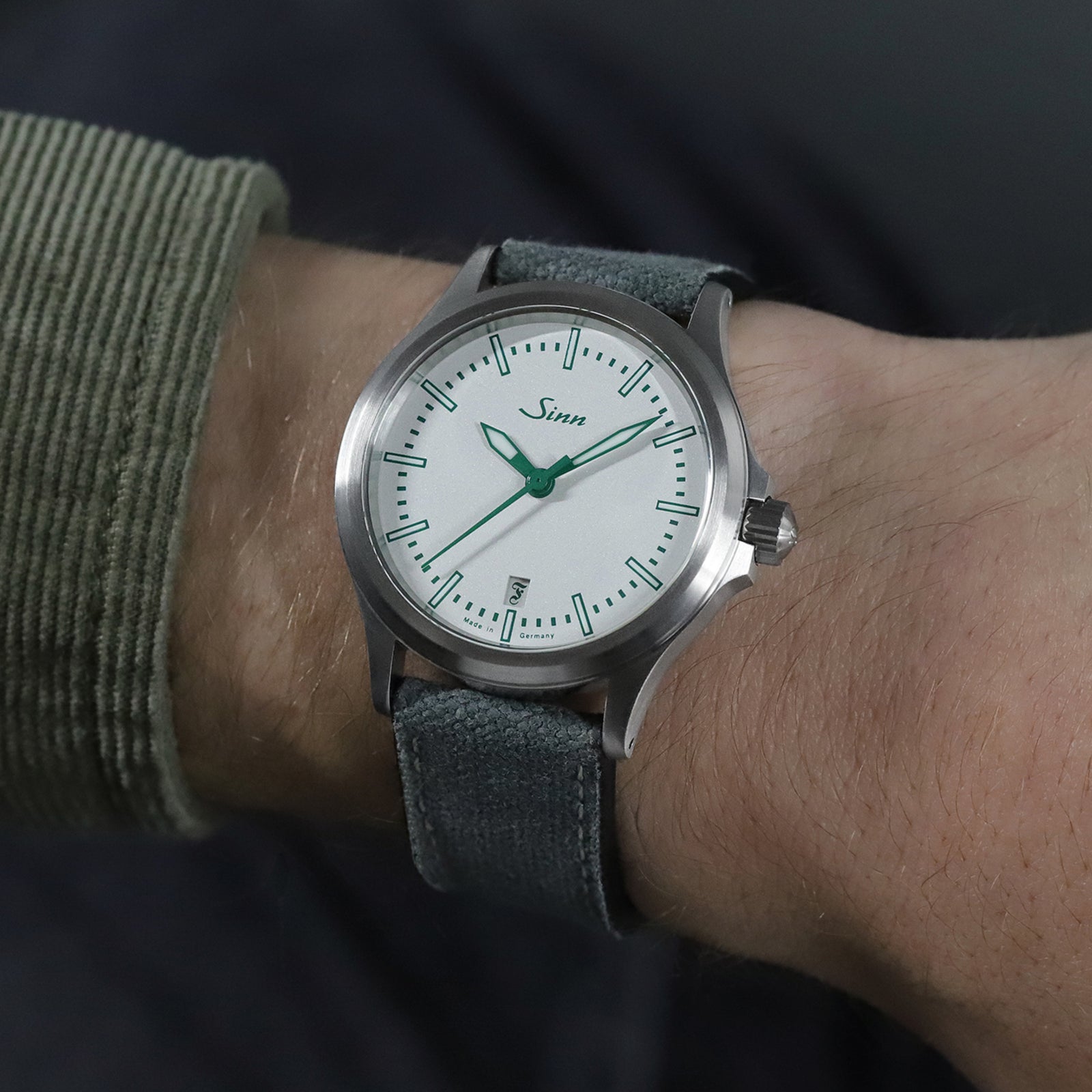 Sinn - 556 I F.A.Z. II G (2026 Novelty)