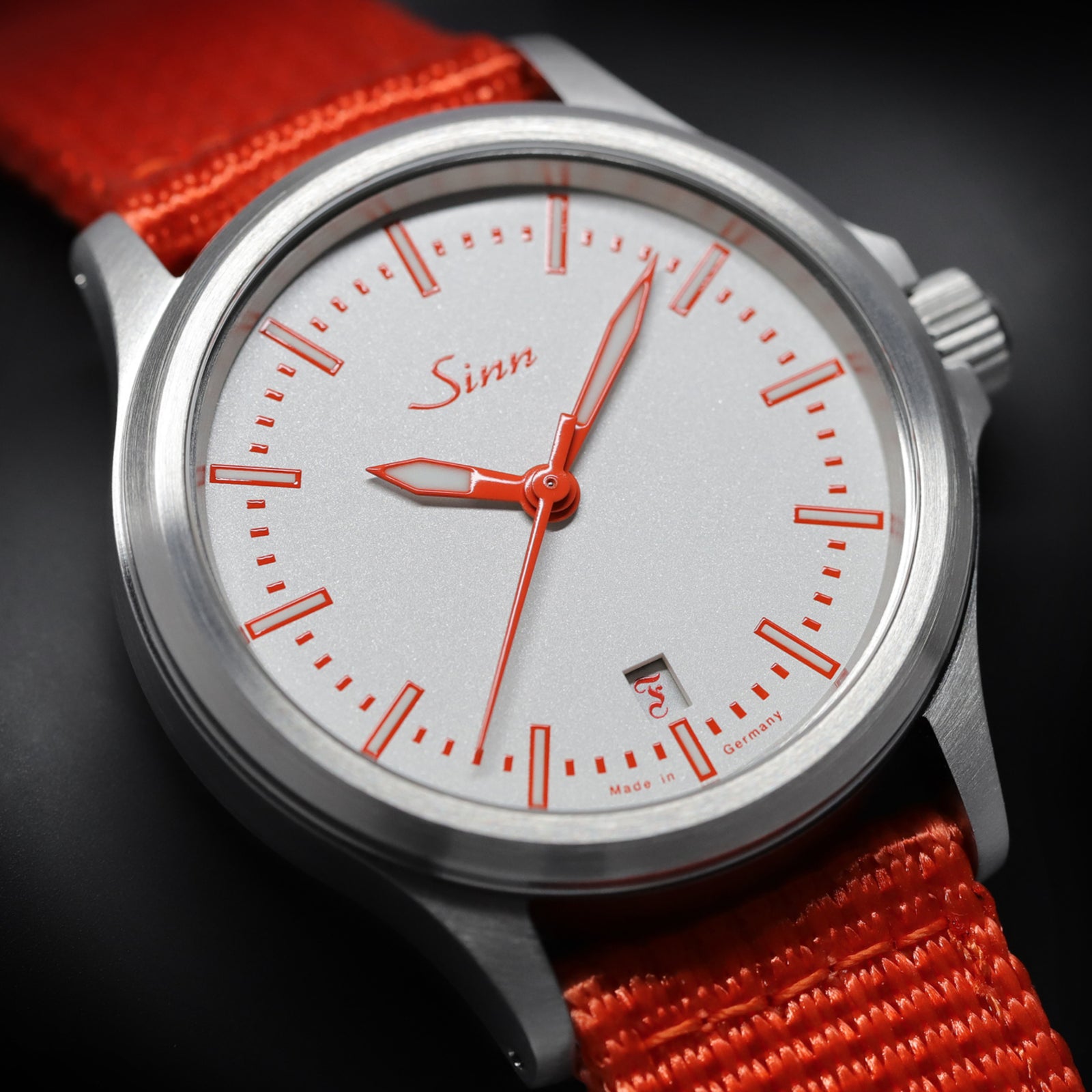 Sinn - 556 I F.A.Z. II O (2026 Novelty)