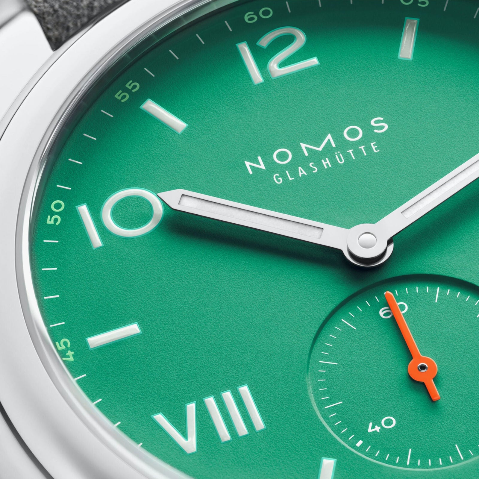 NOMOS - Club Campus 36 Electric Green Ref: 715
