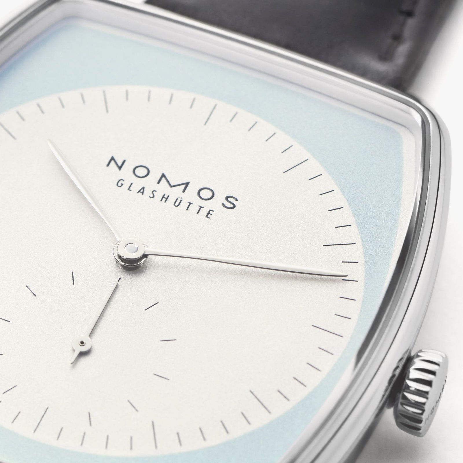 NOMOS - Lux White gold Ref: 920