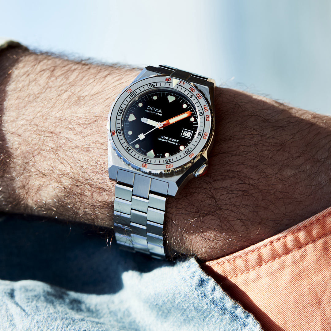 Doxa 600 T - Sharkhunter (Black)