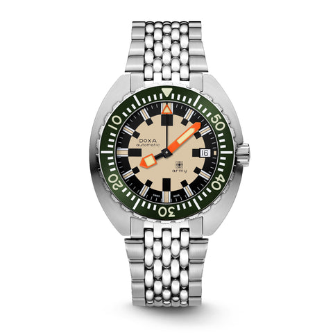 Doxa Army - Black Bezel / Steel