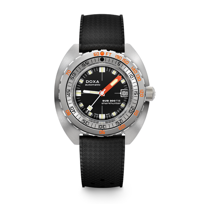Doxa 300 Ti5- Sharkhunter (Black)