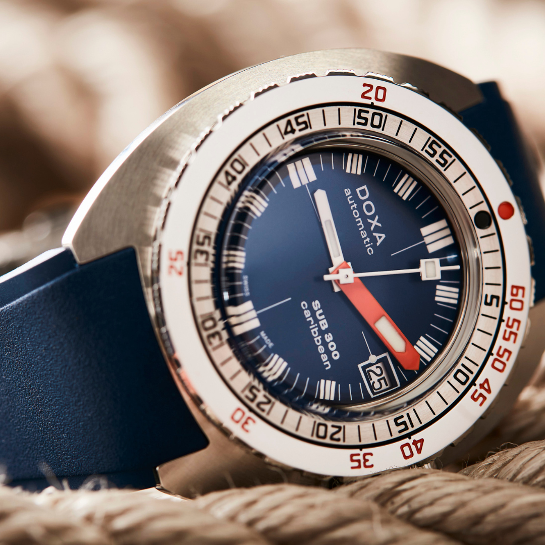 Doxa 300 - Carribean (Navy Blue)