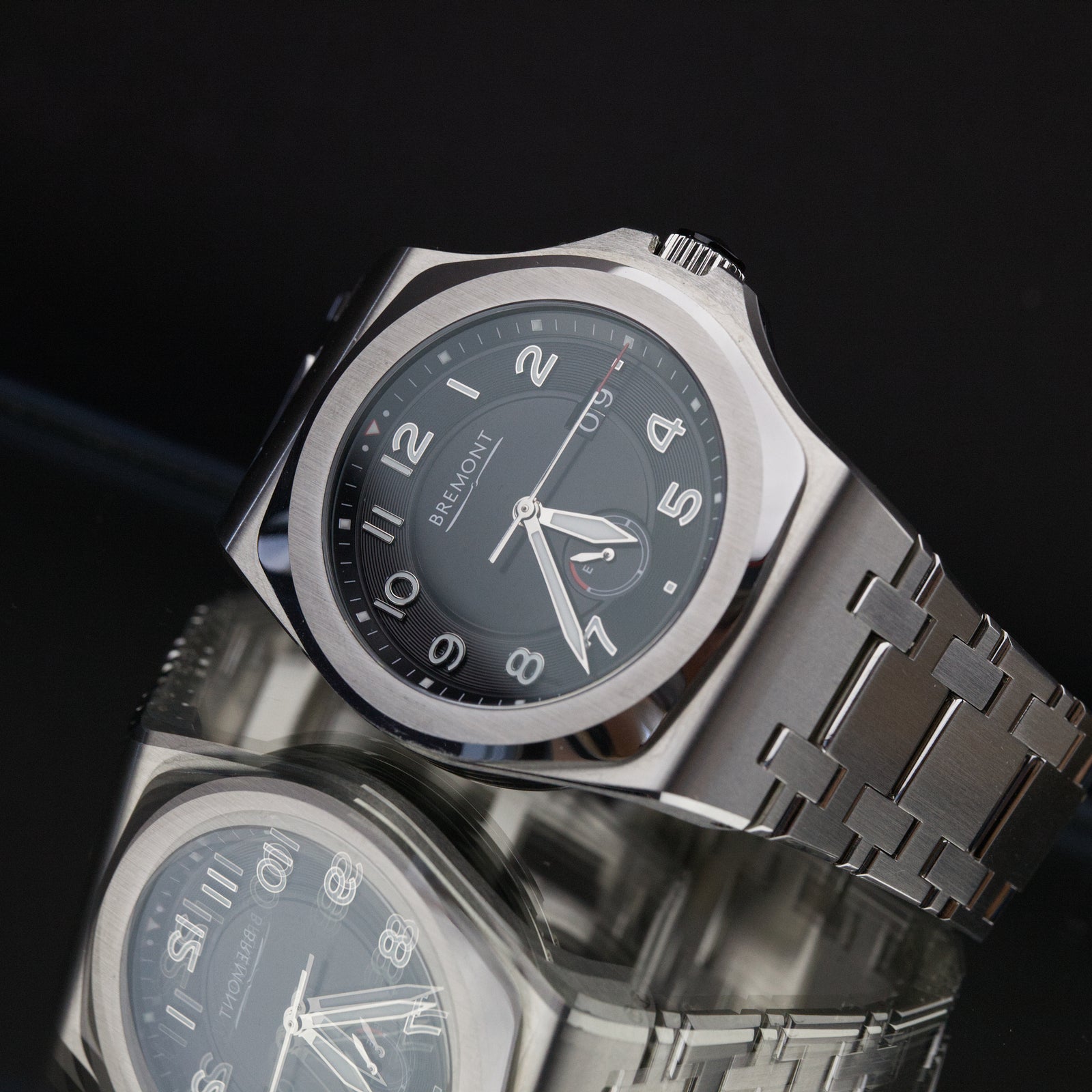 Bremont Supernova (Black with Numerals)