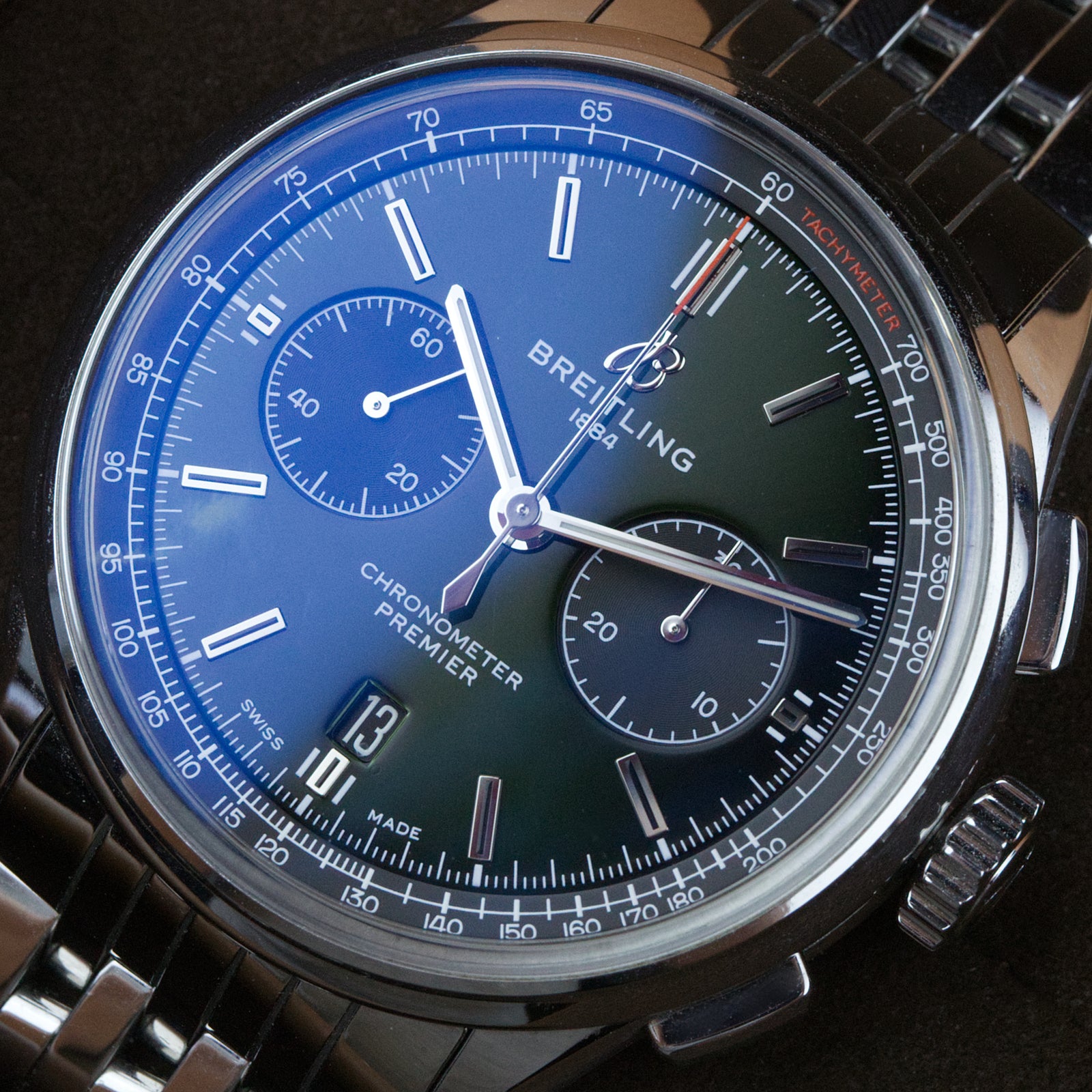 Breitling AB0118 'Bentley' Premier B01