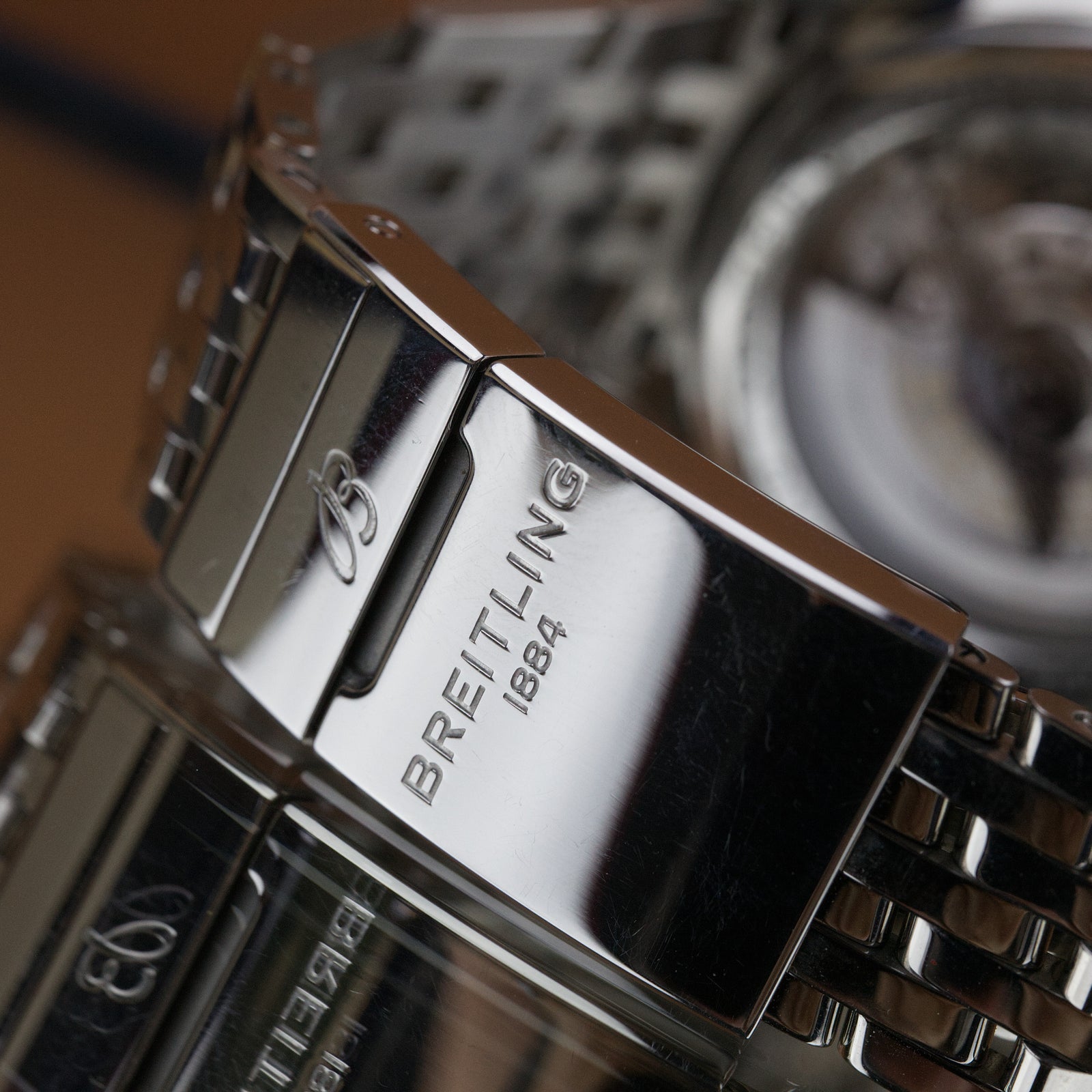 Breitling AB0118 'Bentley' Premier B01