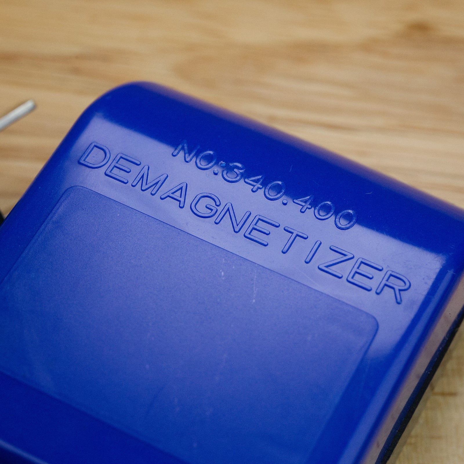 Demagnetiser