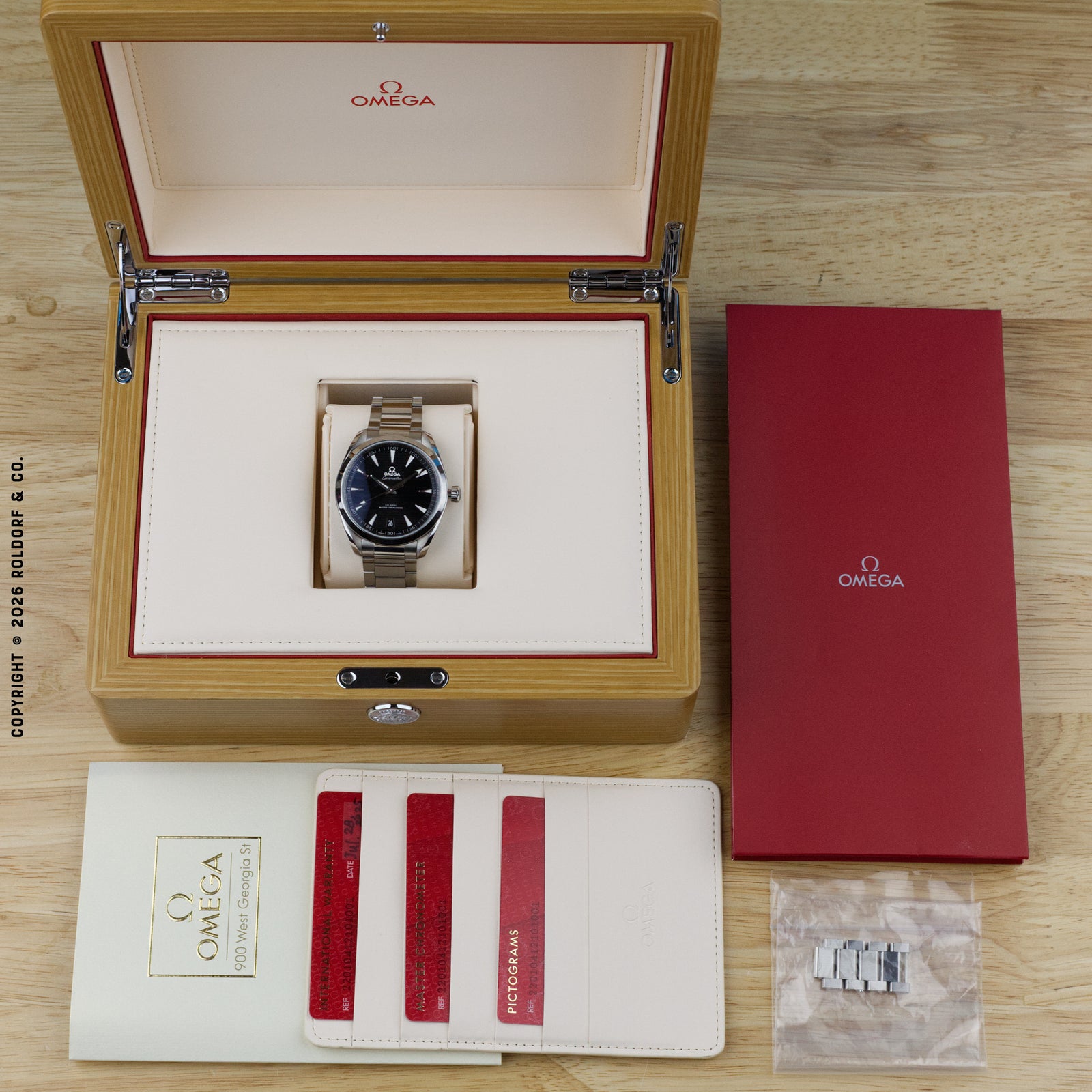 Omega Seamaster Aqua Terra (Black)