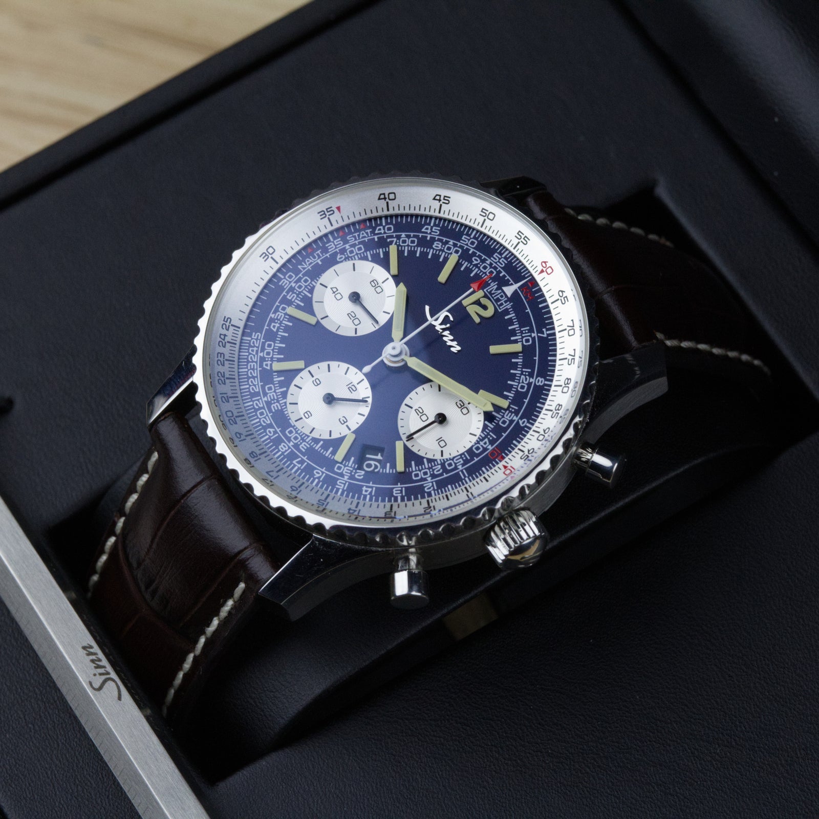 Sinn - 903 ST B E II