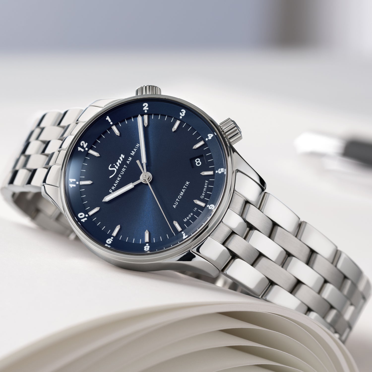 Sinn - 6033 B