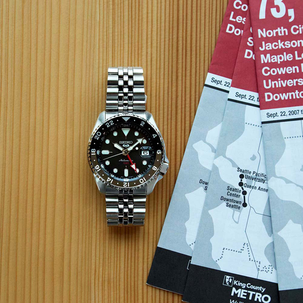 Seiko 5 - GMT SSK001