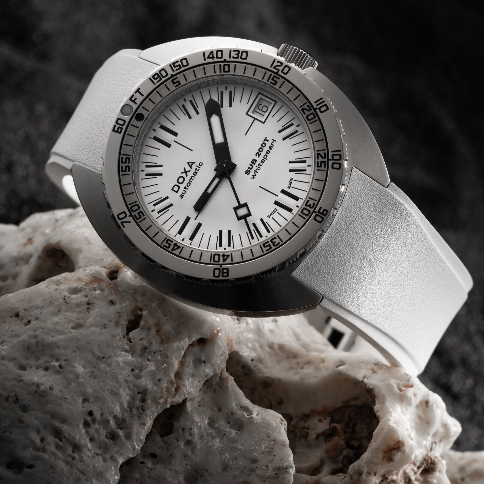 Doxa 200 T - Whitepearl (White) Iconic Dial