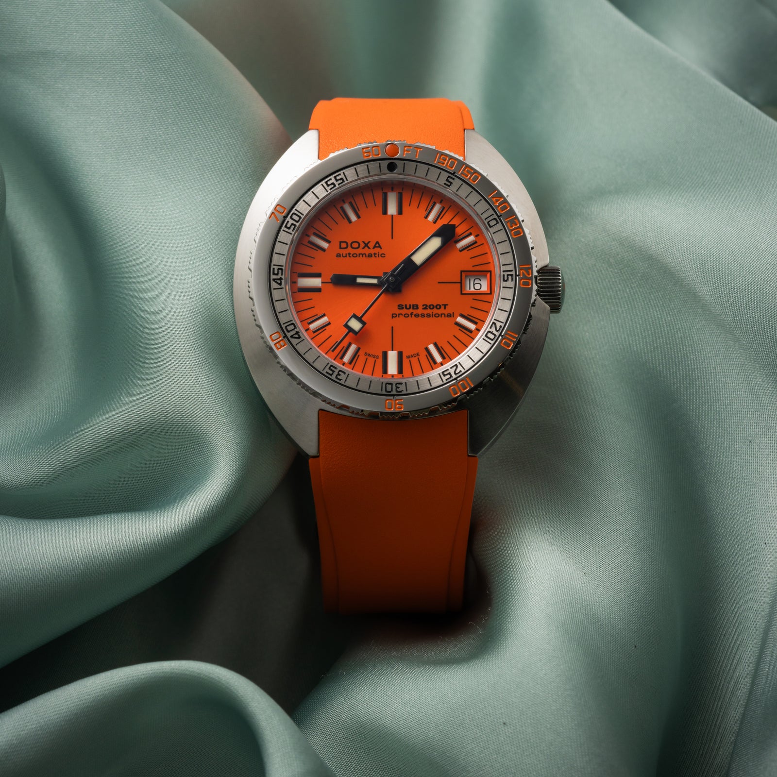 Doxa 200 T - Professional (Orange) Iconic Dial