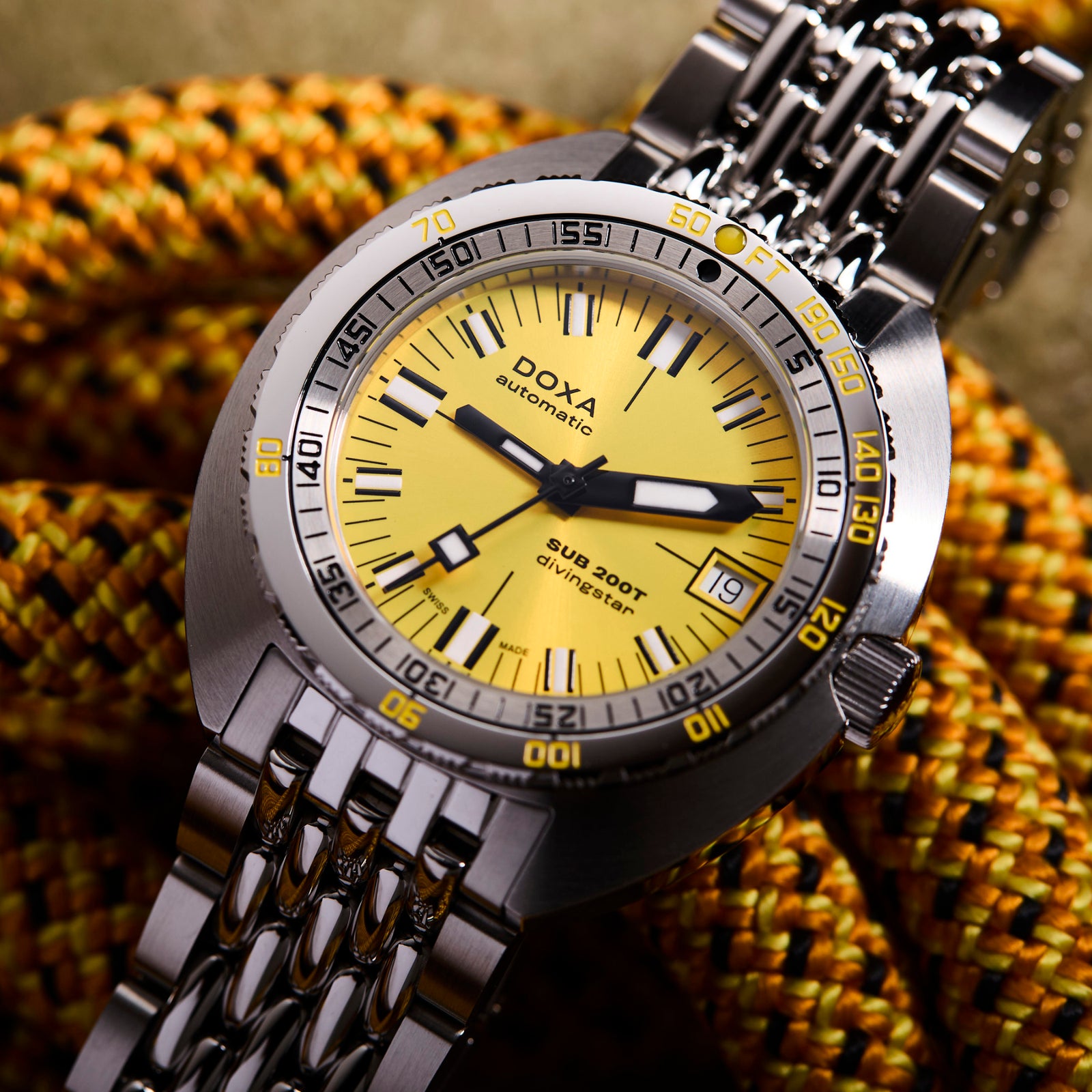 Doxa 200 T - Divingstar (Yellow) Sunray Dial