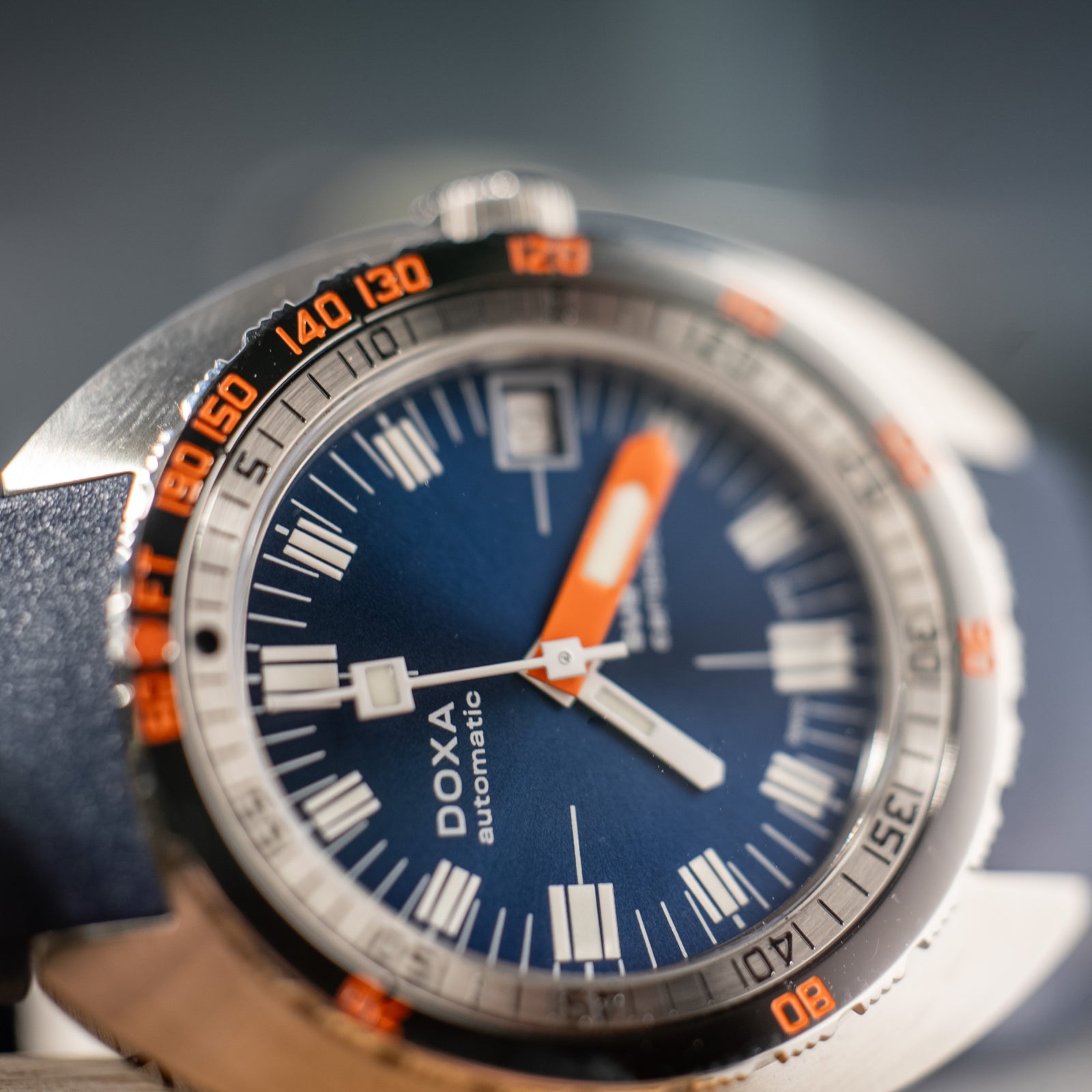 Doxa 200 T - Carribean (Navy Blue) Iconic Dial