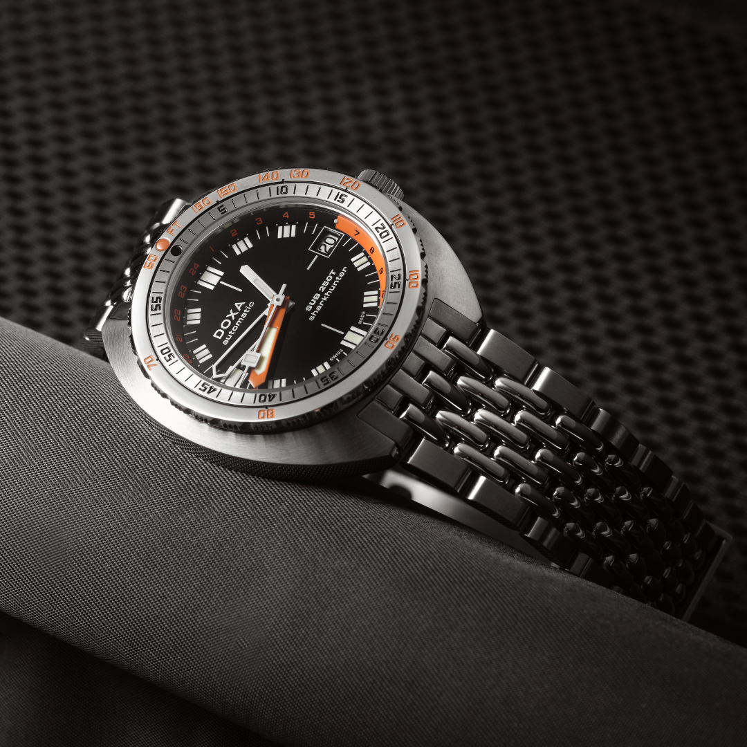 Doxa 250T GMT - Sharkhunter (Black)