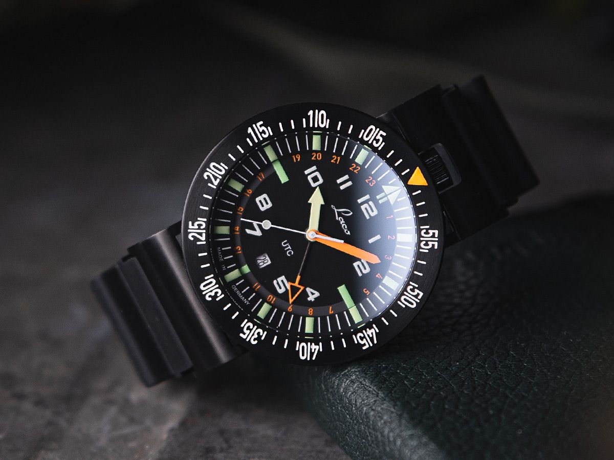 Laco - Atacama 3 UTC/GMT Quartz