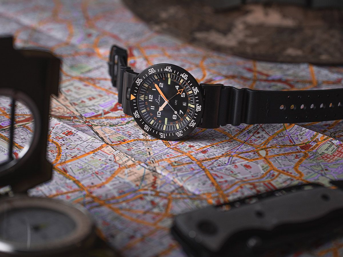 Laco - Atacama 3 UTC/GMT Quartz