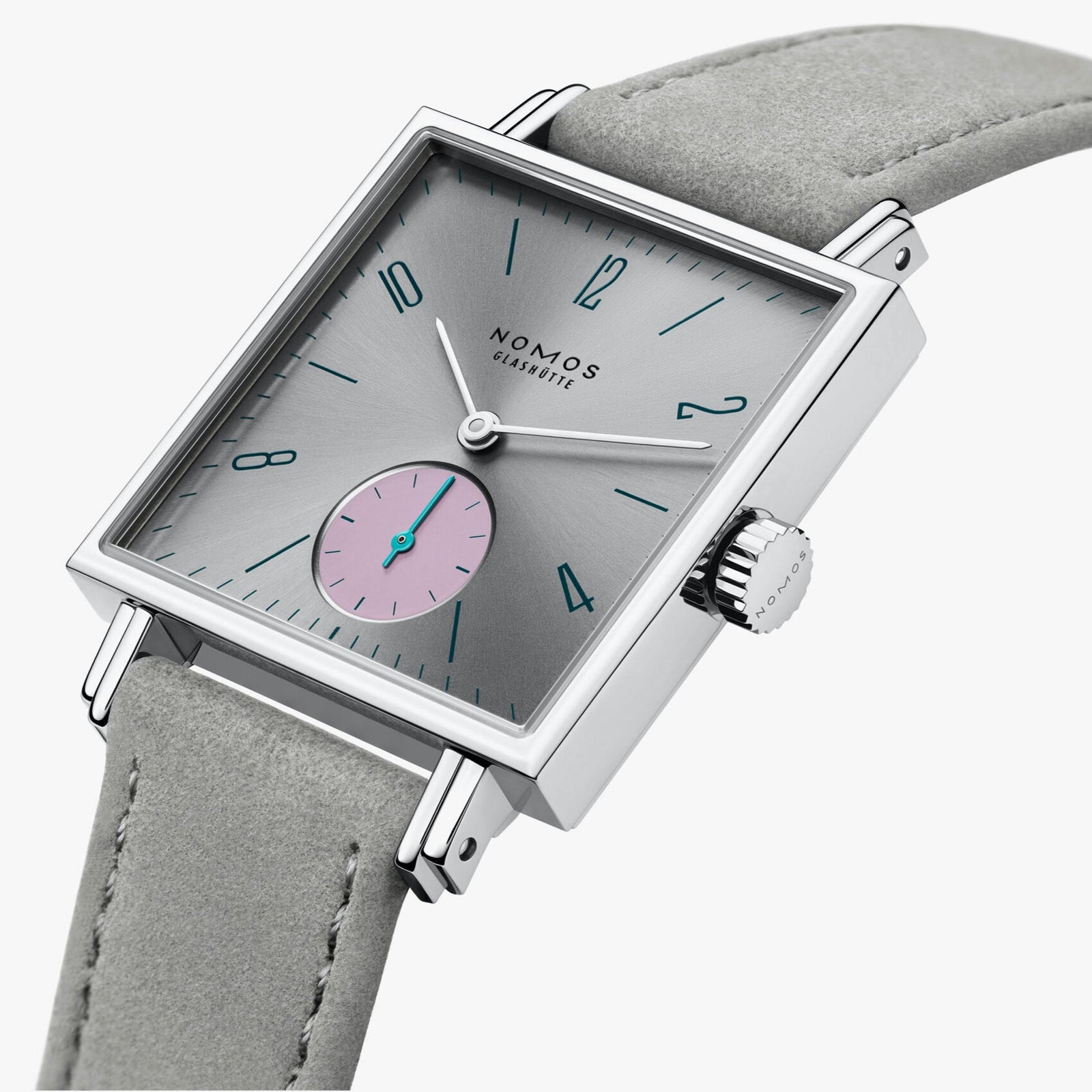NOMOS - Tetra DIE UNERREICHBARE Ref: 427/477