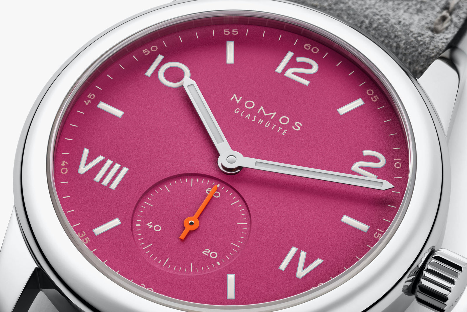 NOMOS - Club Campus 36 Deep Pink Ref: 711
