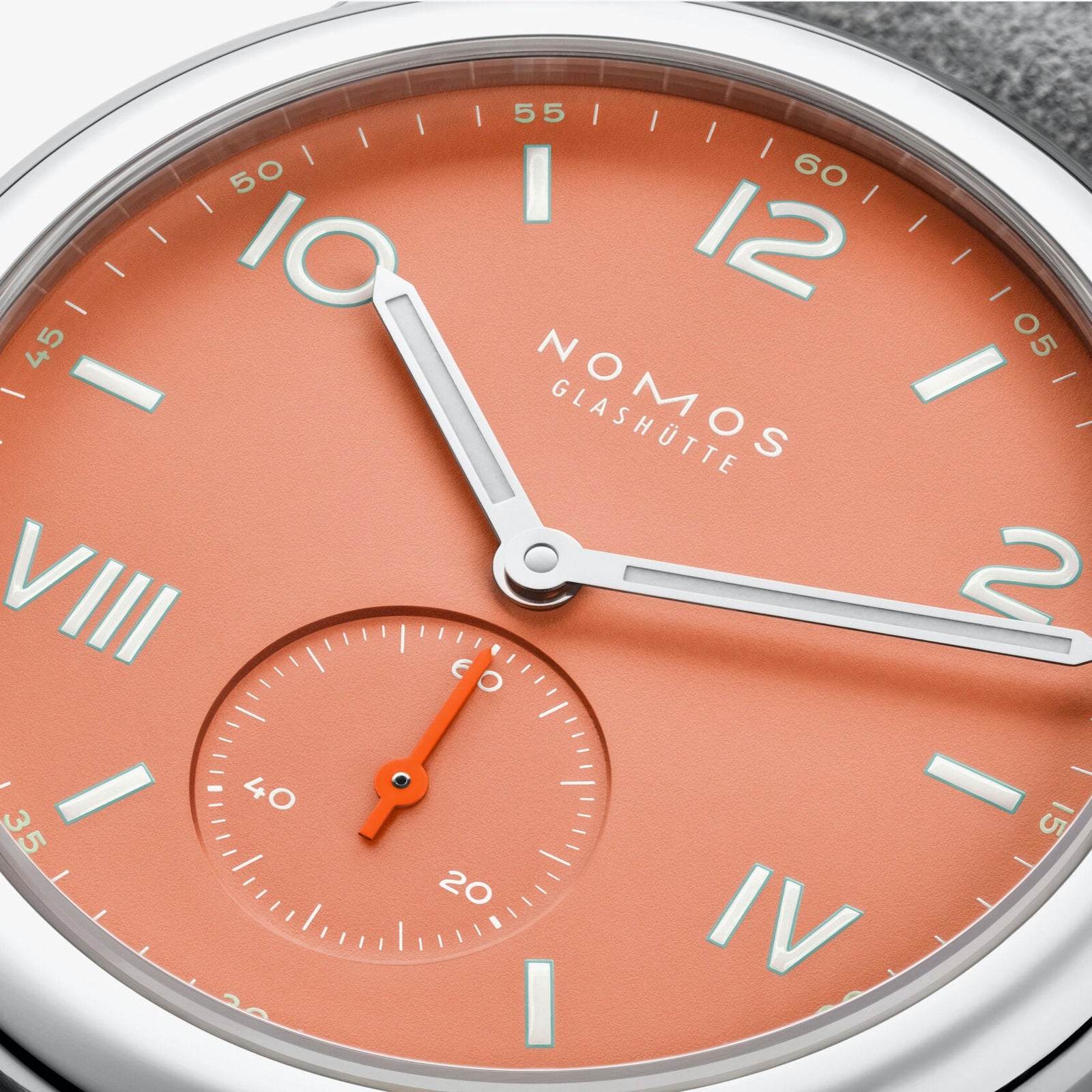 NOMOS - Club Campus Cream 36 Coral Ref: 714